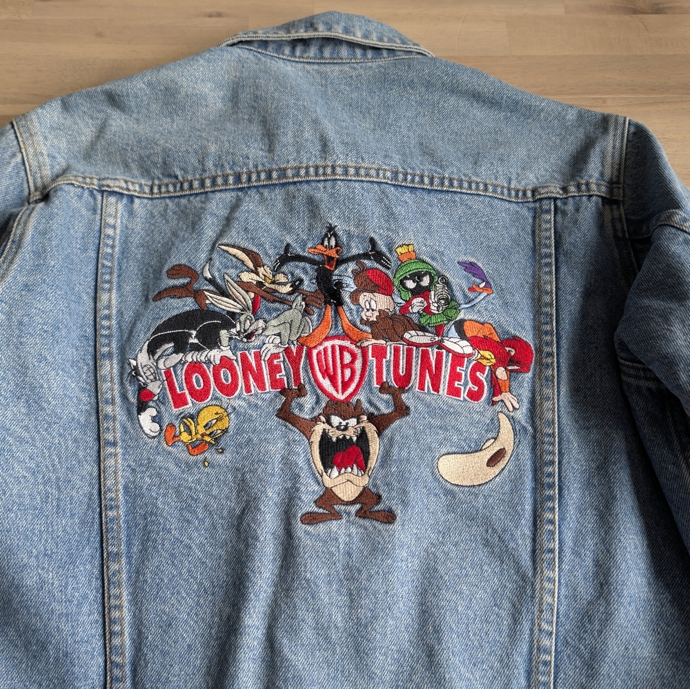 Rare Vintage 90'S WARNER‎ BROTHERS LOONEY TOONS Denim Jacket Size Adult XS